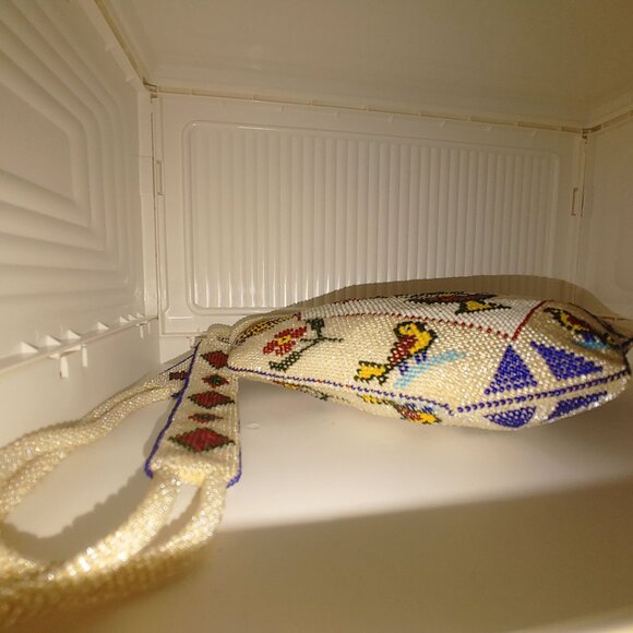 Vintage Beaded Purse Floral Heart Design Cream Red Beads Quilt Interior Zipper - Picture 16 of 16